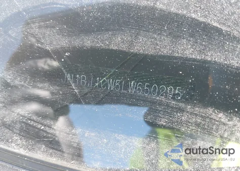 2020 Nissan Rogue Sport Sv Awd Xtronic Cvt из США, поврежденный, VIN JN1BJ1CW5LW650295